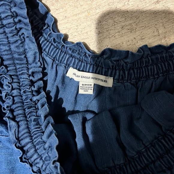 Off the shoulder 3/4 sleeve blue top - Picture 2 of 3